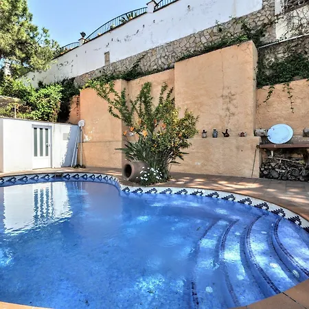 Gines Lloretholiday Villa